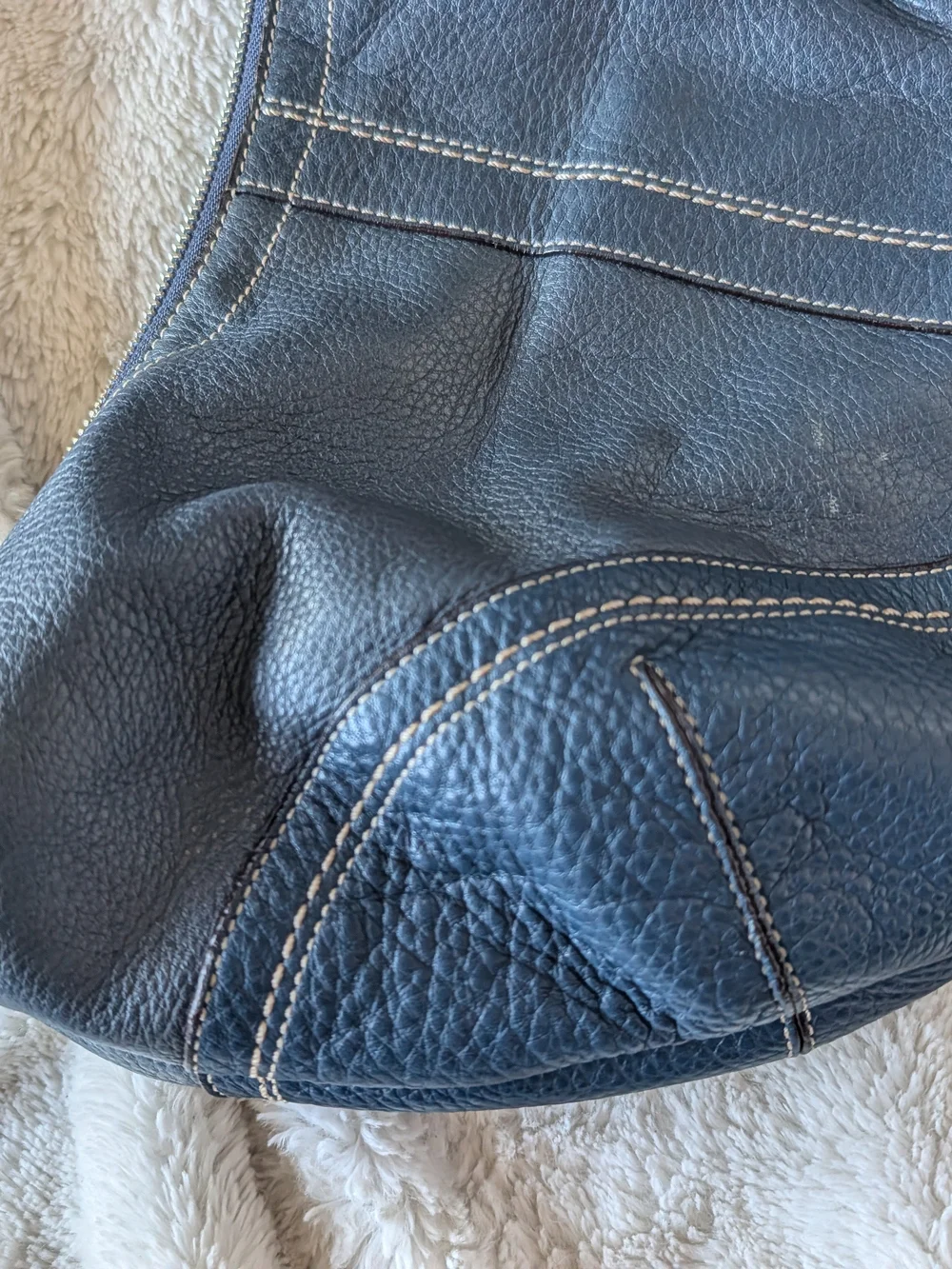 Coach Vintage Y2K Navy Blue Leather Soho Hobo Shoulder Bag
